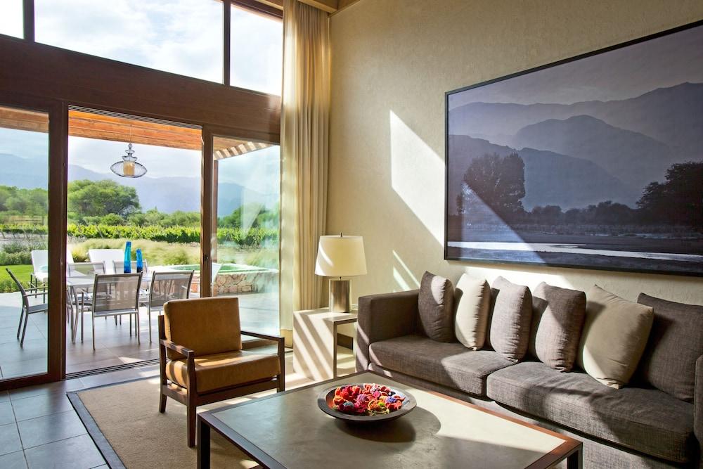 Hotel Grace Cafayate Exterior foto Living room at the Hotel