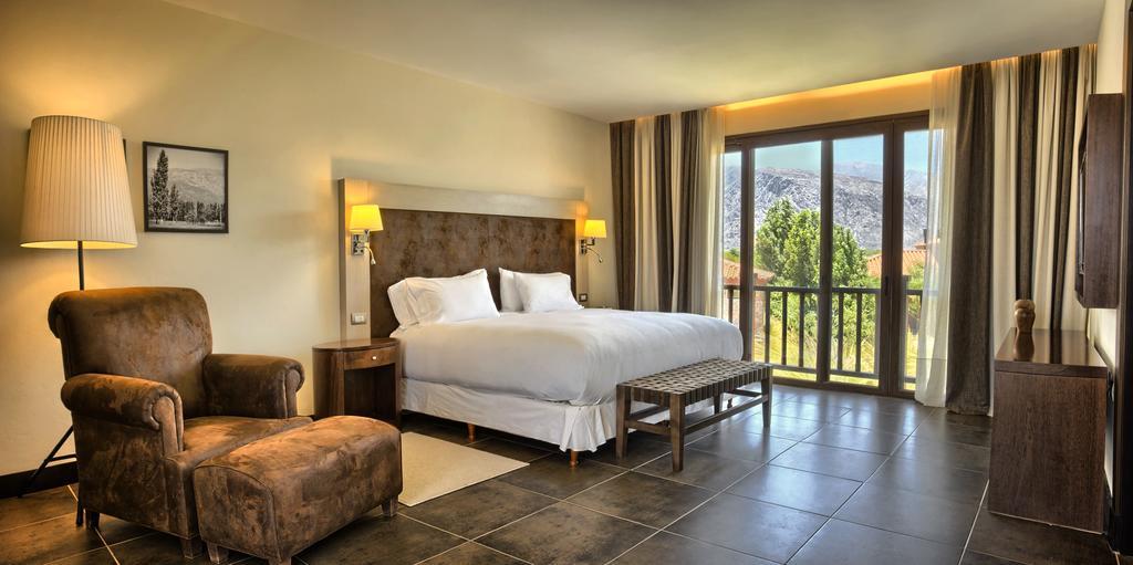 Hotel Grace Cafayate Exterior foto A bedroom at the hotel