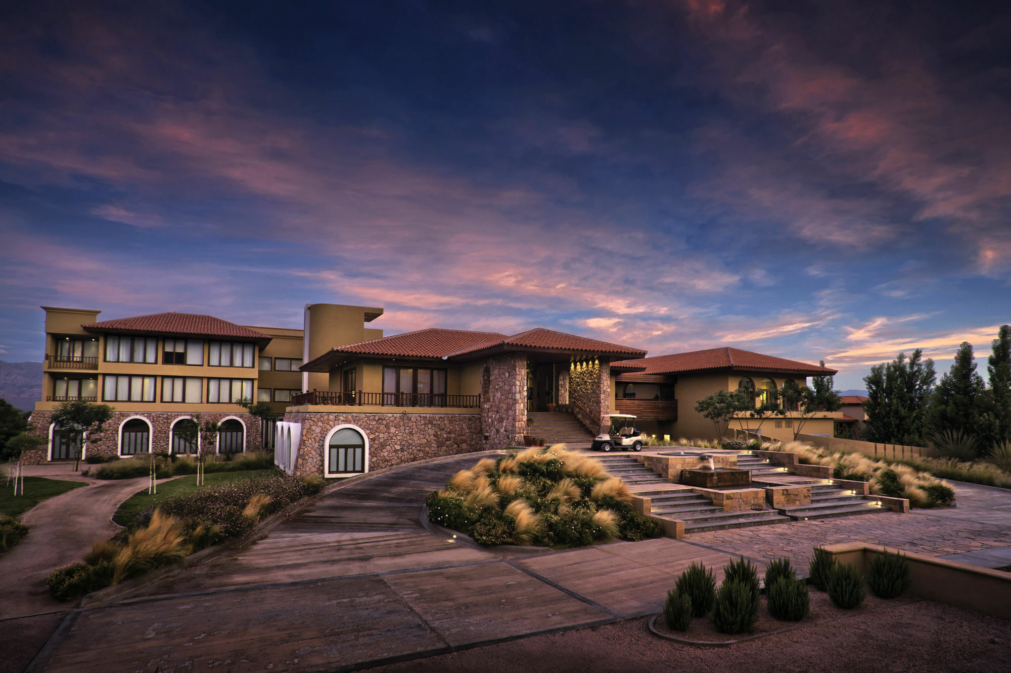 Hotel Grace Cafayate Exterior foto The Inn at Eagle Mountain