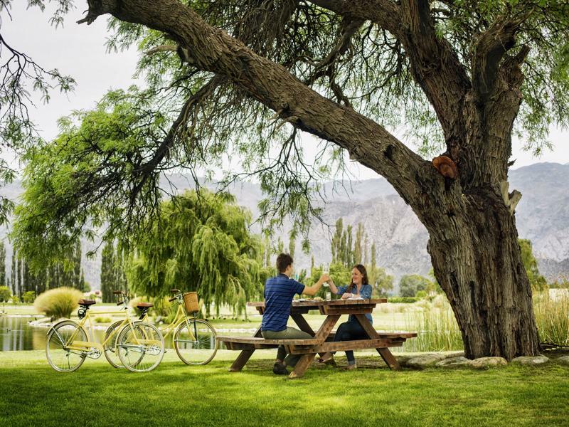 Hotel Grace Cafayate Exterior foto Picnic at the University of Washington